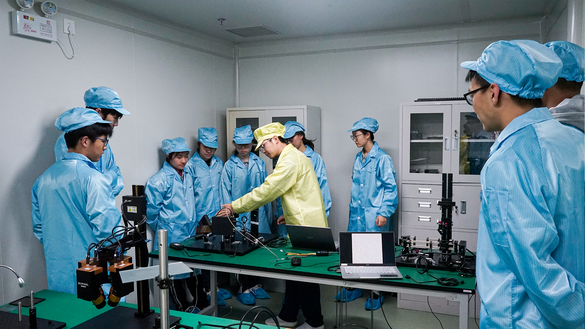 探索光子之旅——UPOLabs實(shí)驗(yàn)室開放日 探索光子之旅——UPOLabs實(shí)驗(yàn)室開放日