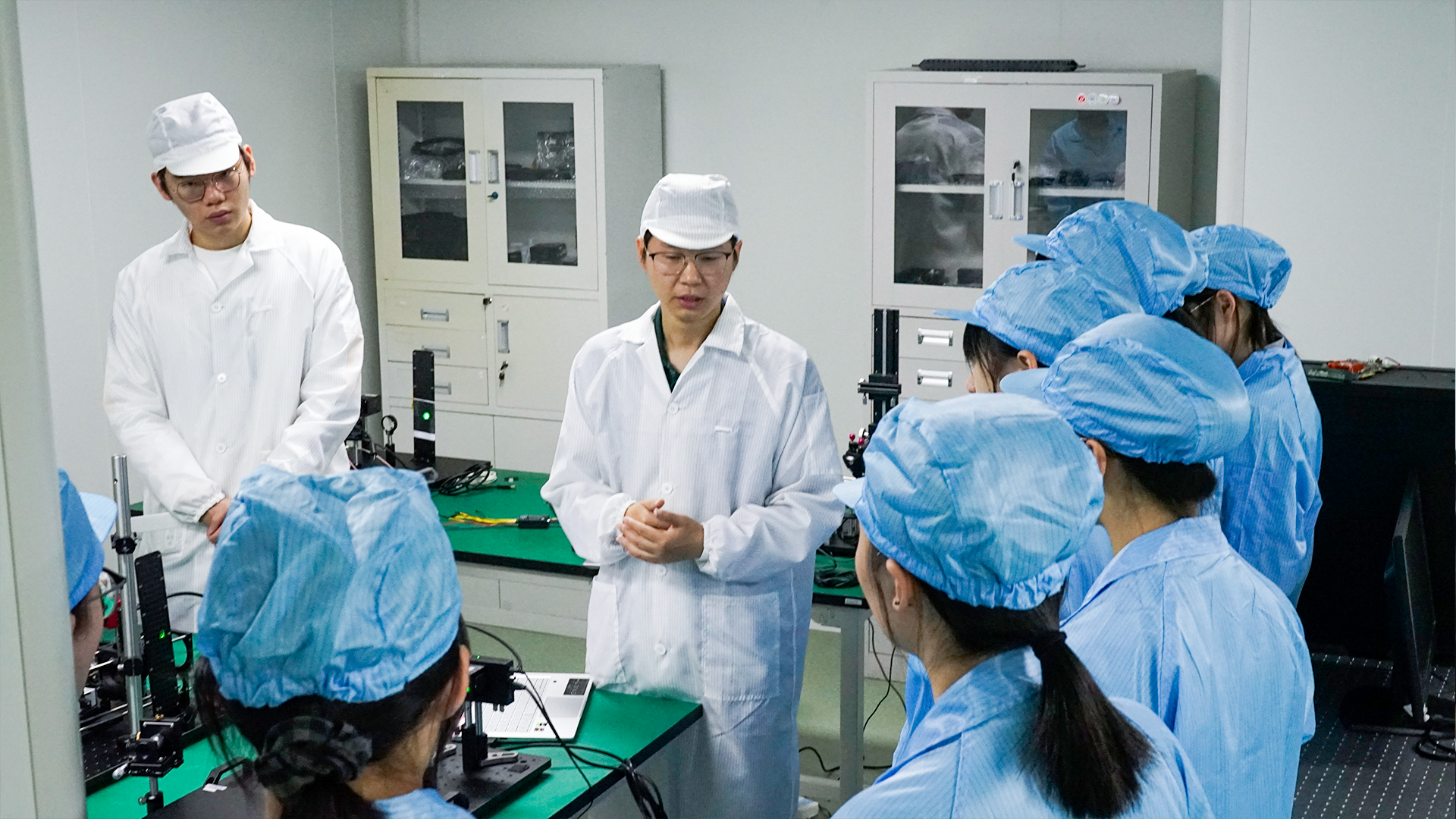 探索光子之旅——UPOLabs實(shí)驗(yàn)室開放日 探索光子之旅——UPOLabs實(shí)驗(yàn)室開放日